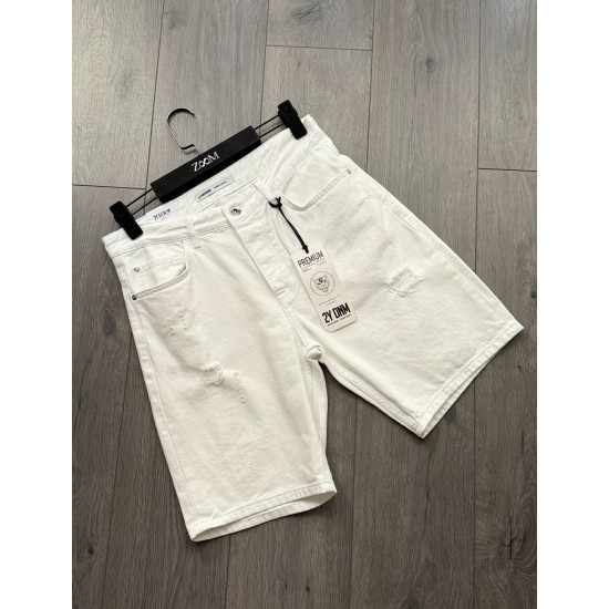 WHITE BERMUDA JEANS WITH RIPS