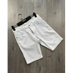 BERMUDA JEANS IN LIGHT BLUE