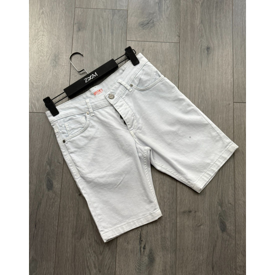 BERMUDA JEANS IN LIGHT BLUE