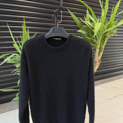 KNITTED BLOUSE IN BLACK