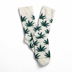 UNISEX ΚΑΛΤΣΑ ΜΕ ΣΧΕΔΙΟ 'LEAF΄ ΣΕ ΛΕΥΚΟ
