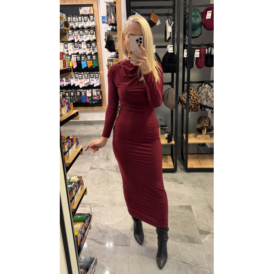 LONG DRESS IN BURGUNDY