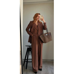 ΣΕΤ ΚΟΣΤΟΥΜΙ ΜΕ ΓΙΛΕΚΟ ΣΕ ΚΑΦΕ