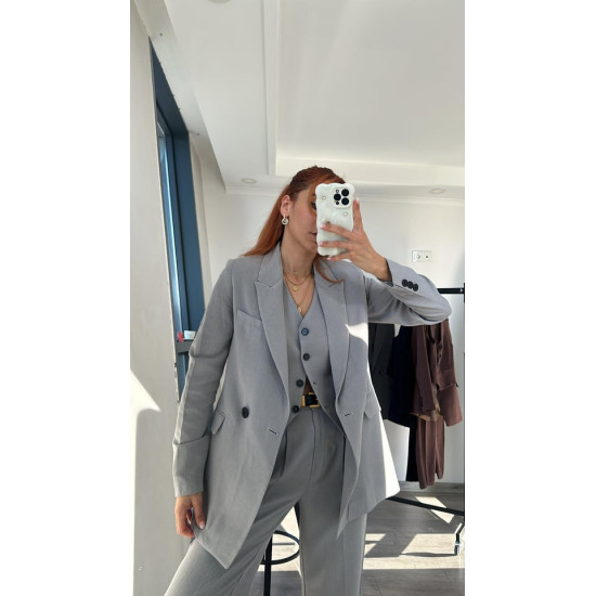 ΣΕΤ ΚΟΣΤΟΥΜΙ ΜΕ ΓΙΛΕΚΟ ΣΕ ΓΚΡΙ